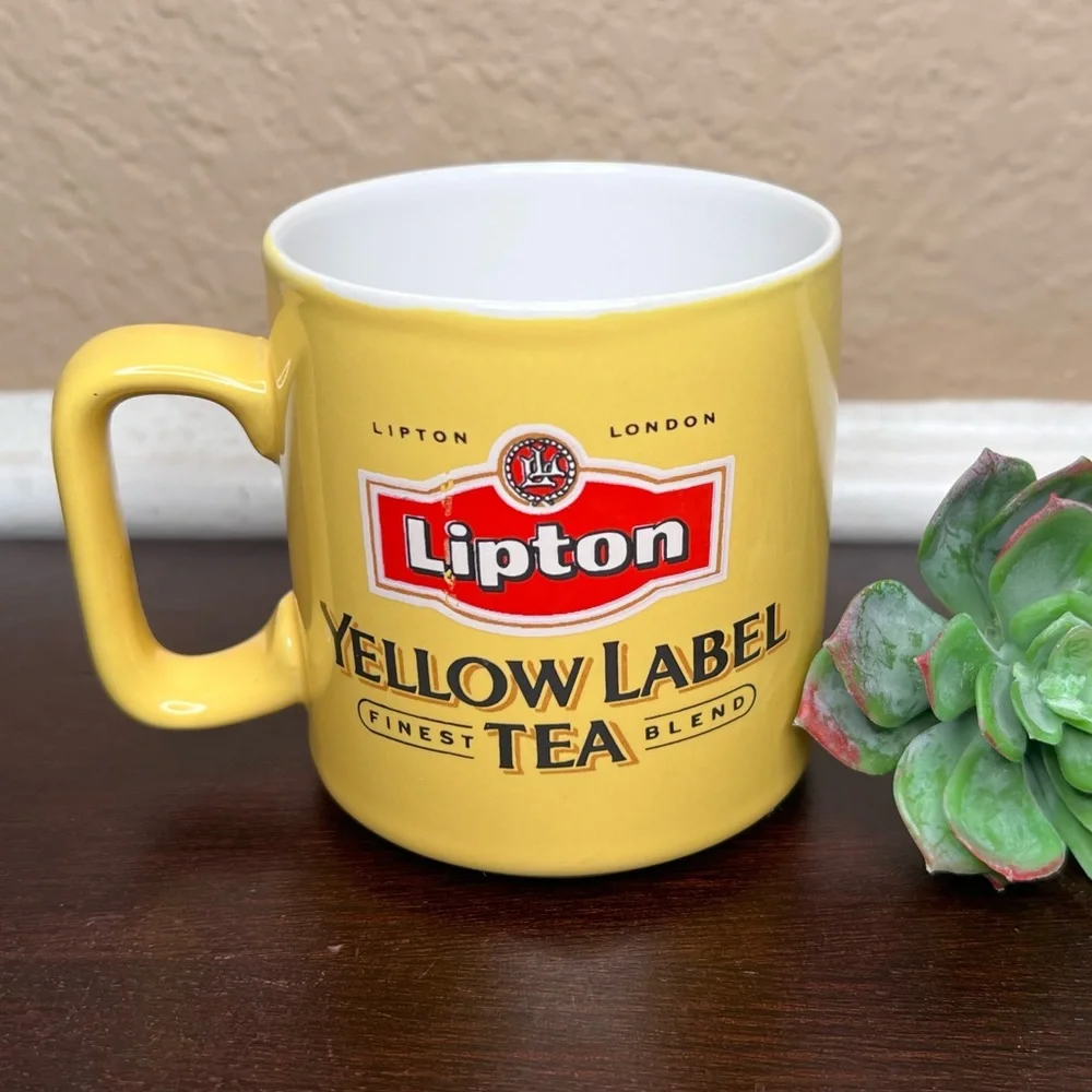 Vintage 1980's Lipton Yellow Label Tea Mug, Finest Blend,Bahrain Fine China